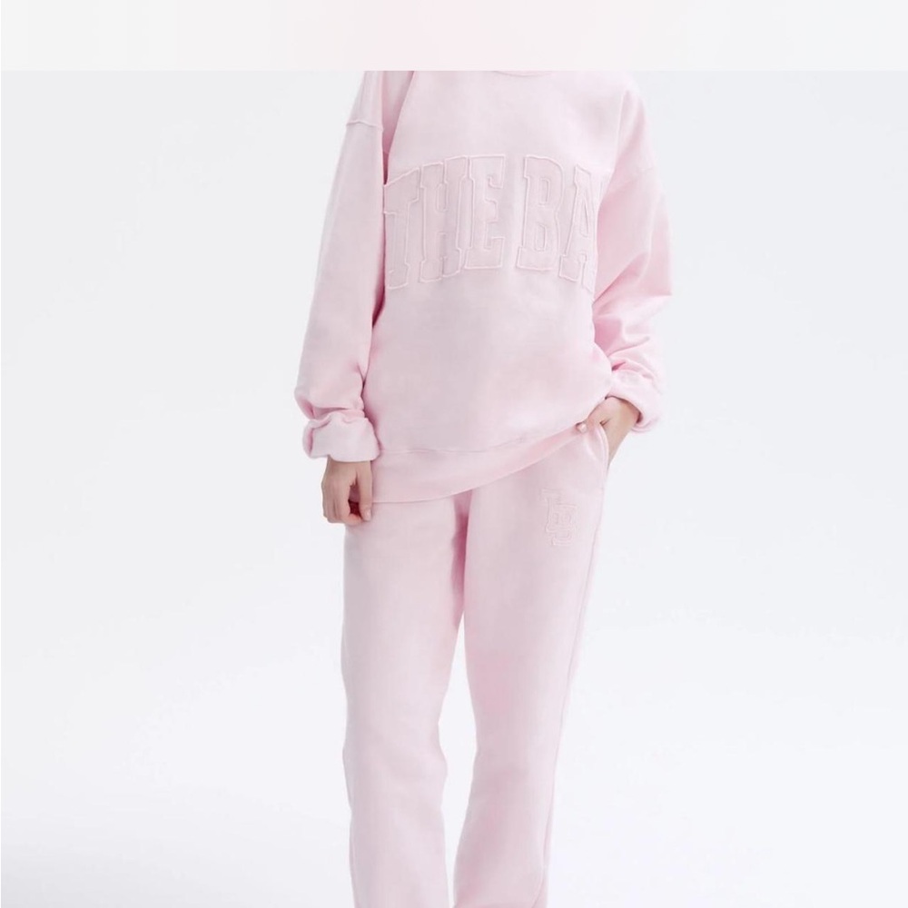 The bar heritage pink sweatshirt
